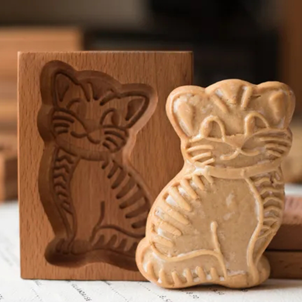 Wooden Cookie Mold Cat - Main Image