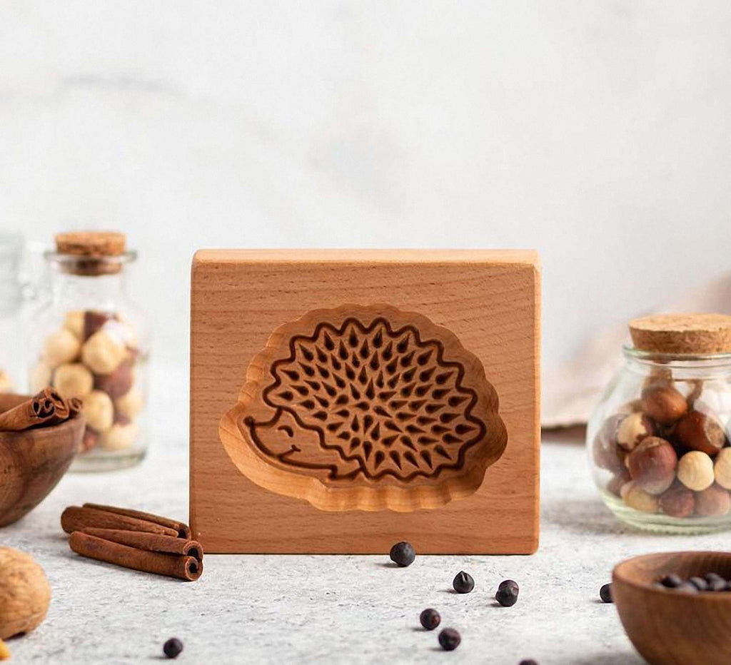 Wooden Cookie Mold - Hedgehog