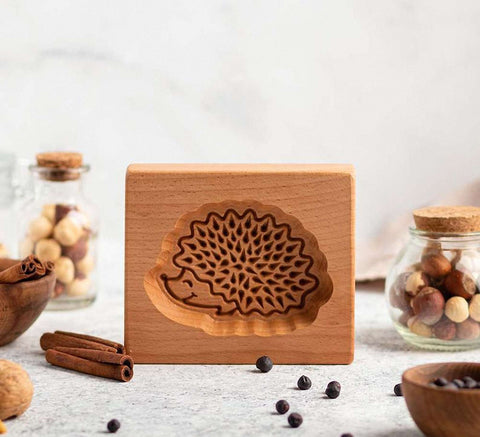 Wooden Cookie Mold - Hedgehog